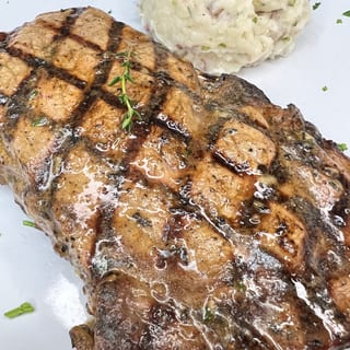 Certified Angus 16 oz Ribeye
