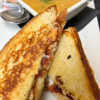 Soup & Deluxe Grilled Cheese